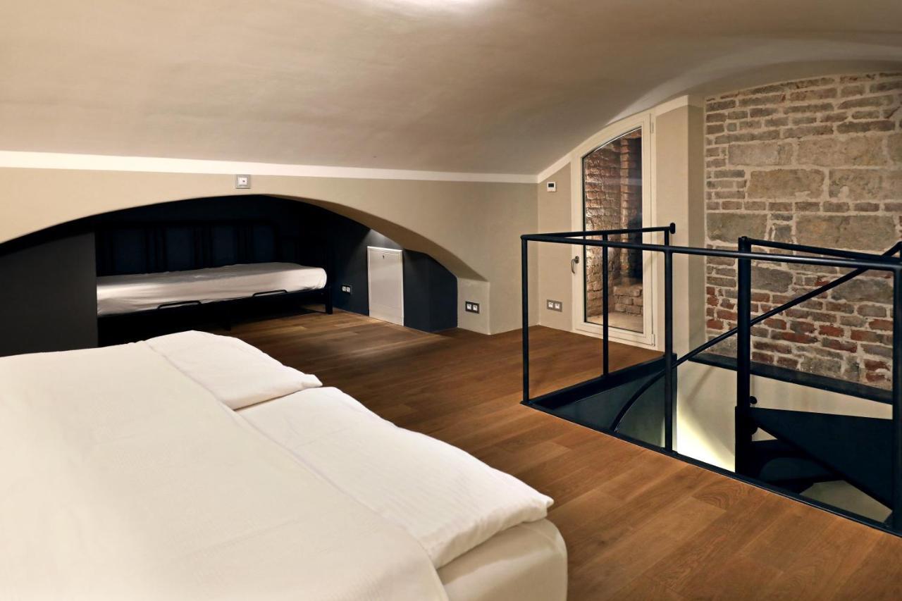 Design Loft 2 Minutes To Wenceslas Square Praga Exterior foto